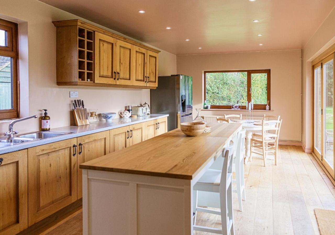 Charming 3Bd Cotswolds Family Retreat Villa Bourton-on-the-Water Exteriör bild